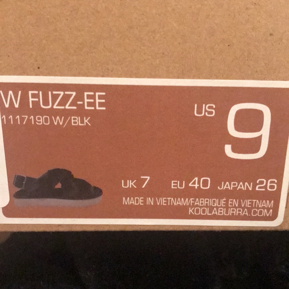 Koolaburra By Ugg Fuzz-Ee Adjustable Sandals Blac… - image 6